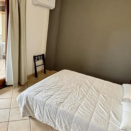 Casa Gregale By La Via Del Mare Viaggi E Vacanze アパート