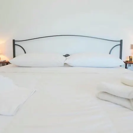 Διαμέρισμα Casa Gregale By La Via Del Mare Viaggi E Vacanze *